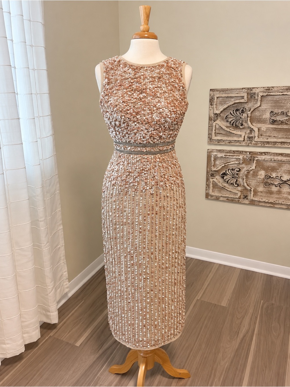 Mac Duggal 100509 Nude Embellished Sequin Beaded Midi Dress Size 2 NWT